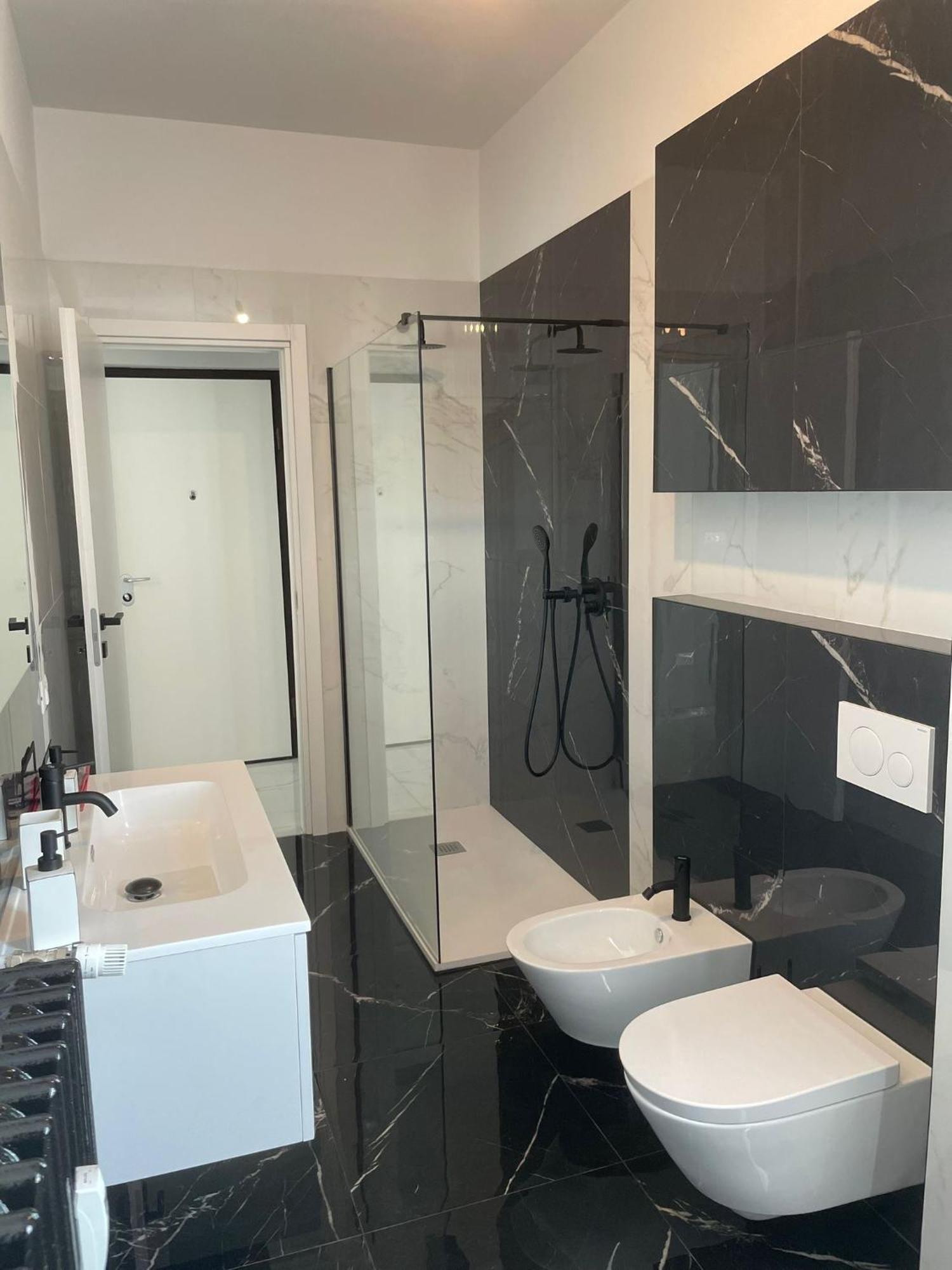 Luxury Home 100 Mq A Stone'S Throw From The Duomo Milano Esterno foto